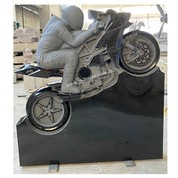 Maßgeschneiderter Motorrad-Grabstein